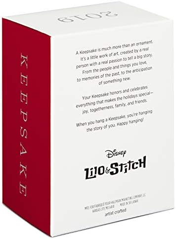 Hallmark Keepsake de Crăciun Ornament de Crăciun 2019 datat Disney Lilo & Stitch, Stitch and Scrump,